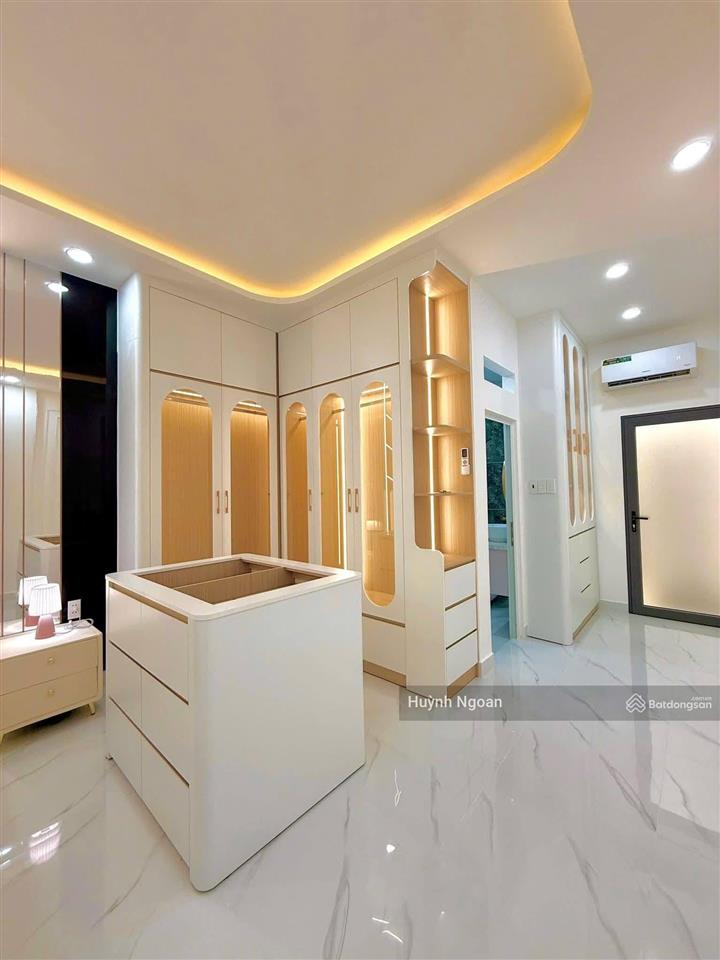 Bán nhà hẻm xe hơi đến nơi 2295 huỳnh tấn phát nhà bè nối khu sài gòn mới dt 76m2 giá 8tỷ600triệu.