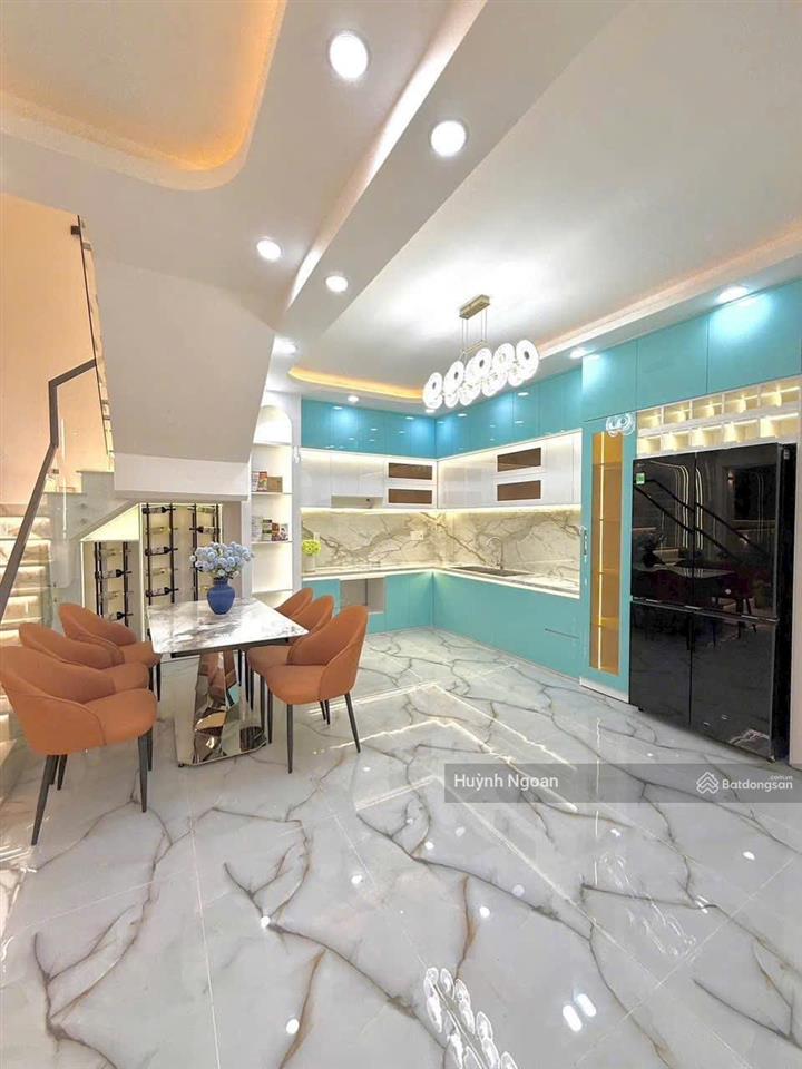 Biệt thự đẹp 6pn đậu 2 ôtô lê văn lương nhà bè 12tỷ600 nội thất cao cấp lk phú mỹ hưng