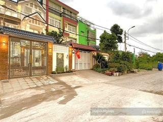 Biệt thự đẹp 6pn đậu 2 ôtô lê văn lương nhà bè 12tỷ600 nội thất cao cấp lk phú mỹ hưng