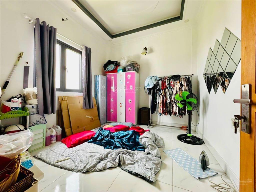Bán nhà hẻm ôtô 2177 huỳnh tấn phát thị trấn nhà bè dt 52m2 giá 7tỷ full nội thất.  0909 519 ***