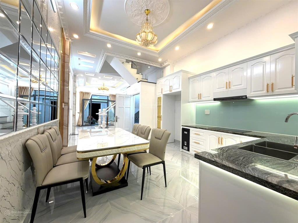Bán nhà liền kề quận 7 dt 76m2 full nội thát hẻm oto 1806 huỳnh tấn phát giá 7tỷ200tr. 0909 519 ***