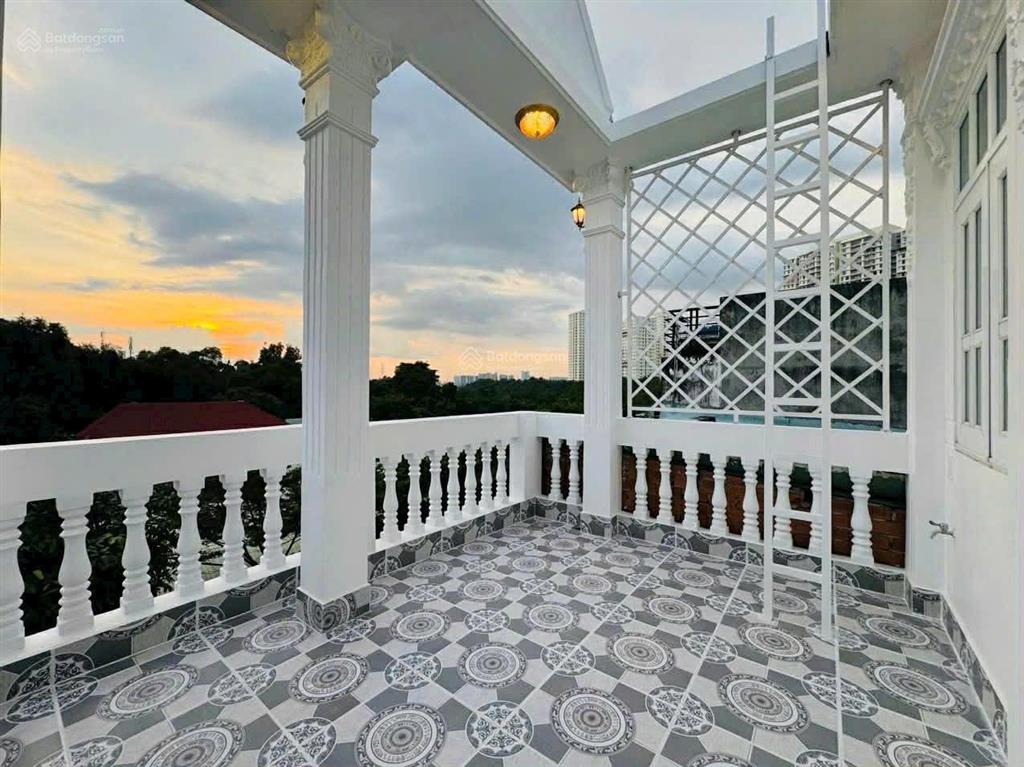 Bán nhà liền kề quận 7 dt 76m2 full nội thát hẻm oto 1806 huỳnh tấn phát giá 7tỷ200tr. 0909 519 ***