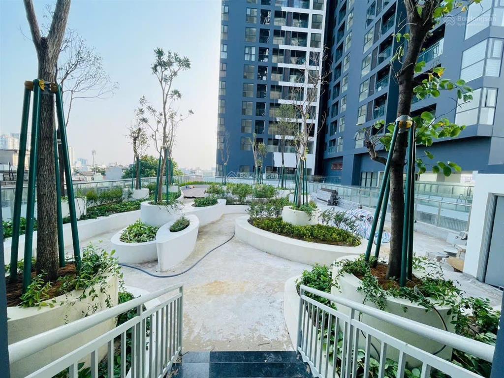 Bán shophouse daqua view sông bến bình đông giao hoàn thiện dt 74m² giá bán lỗ 6tỷ. 0909 519 ***