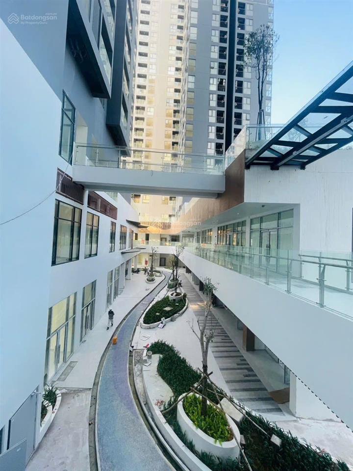 Bán shophouse daqua view sông bến bình đông giao hoàn thiện dt 74m² giá bán lỗ 6tỷ. 0909 519 ***