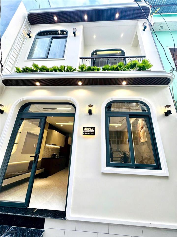 Nhà mới hoàn thiện hẻm 1206/huỳnh tấn phát, p. tân phú q7 liền kề phú mỹ hưng dt 32m2 giá 4tỷ580tr