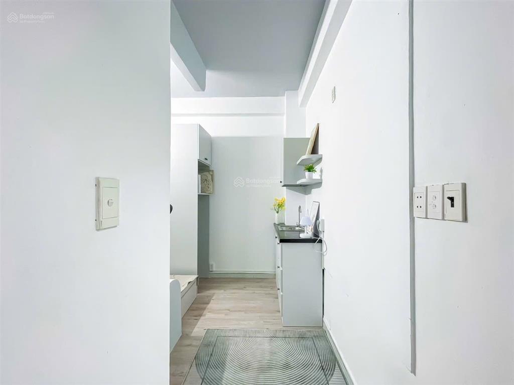 Bán nhà mặt tiền đường lý phục man hàng hiếm 6tầng thu nhập 40tr/th giá bán 17tỷ900.  0909 519 ***