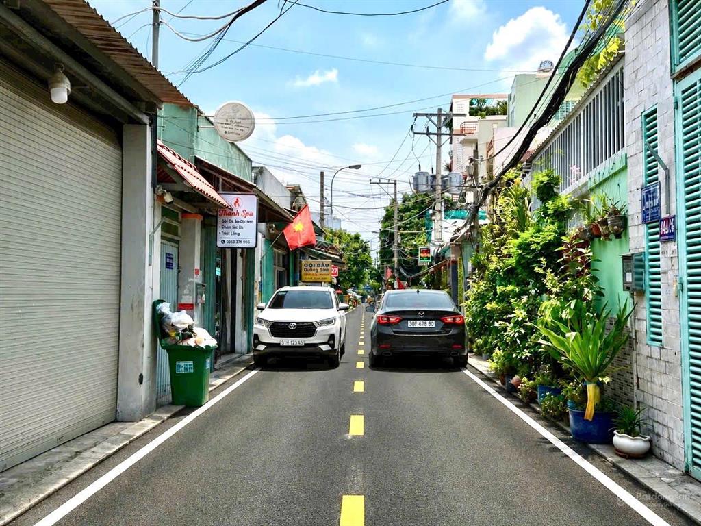 Bán chdv 10 phòng ngay gần trung tâm quận 7 pmh dt 100m2 giá đầu tư 8tỷ500triệu.  0909 519 ***