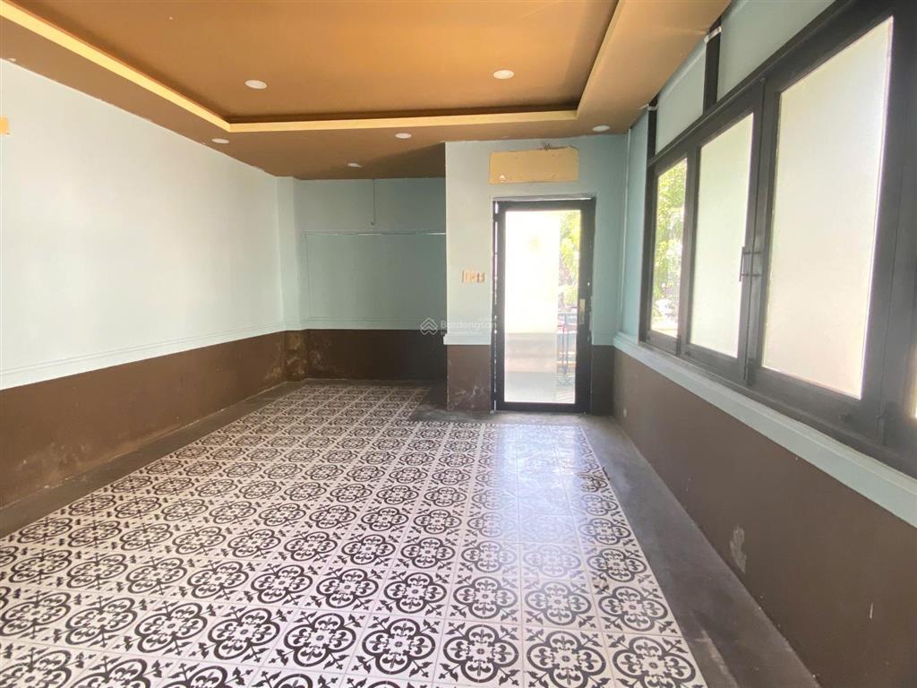 Cho thuê nhà mặt tiền đường số65 tiện ở kinh doanh đa ngành nghề giá rẻ 45triệu/tháng. 0909 519 ***