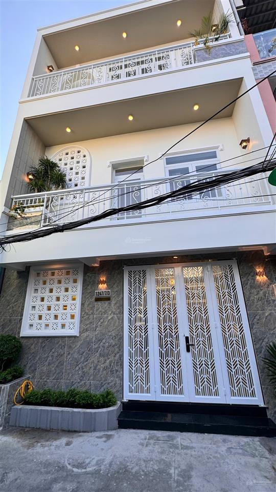Bán nhà hẻm 1247 huỳnh tấn phát,phú thuận q7 dt 42m2 giá 6tỷ500,liền kề phú mỹ hưng. 0909 519 ***