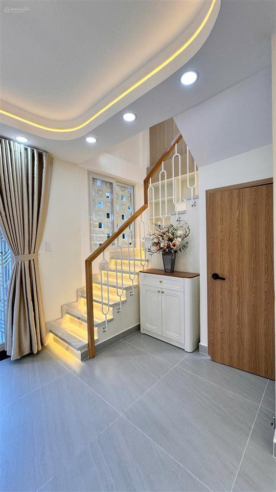 Bán nhà hẻm 1247 huỳnh tấn phát,phú thuận q7 dt 42m2 giá 6tỷ500,liền kề phú mỹ hưng. 0909 519 ***