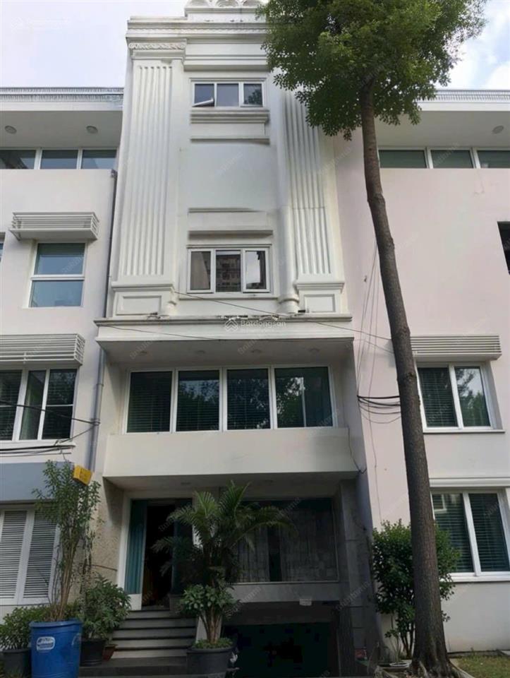 Cho thuê khách sạn 20 phòng kdc trung sơn cạnh himlam quận 7 dt 120m2 5l giá 70tr/th.  0788 911 ***