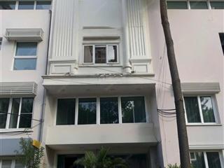 Cho thuê khách sạn 20 phòng kdc trung sơn cạnh himlam quận 7 dt 120m2 5l giá 70tr/th.  0788 911 ***