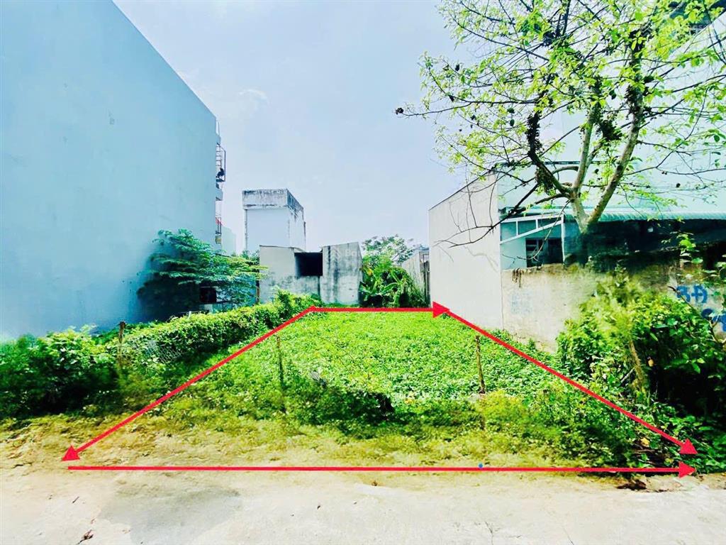 Bán đất xây biệt thự nhà vườn 200m2 giá chỉ 6tỷ600tr cách đường lê văn lương 100m. 0909 519 ***