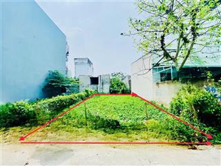 Bán đất xây biệt thự nhà vườn 200m2 giá chỉ 6tỷ600tr cách đường lê văn lương 100m. 0909 519 ***