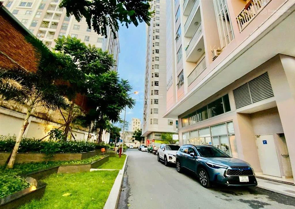 Cho thuê căn hộ luxcity dt 83m2 giá rẻ khu view đẹp full nội thất 2pn+.  0909 519 ***