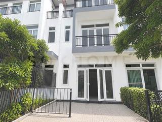 Bán nhà phố vị trí đẹp khu phúc an city liền kề đại đô thị vinhomes hóc môn  dt 75m2 chỉ 2tỷ200tr