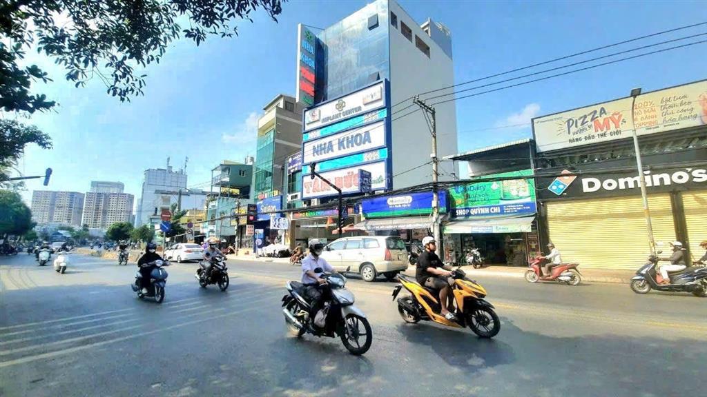 Cho thuê mặt tiền kinh doanh huỳnh tấn phát quận 7 dt 176m2 giá chỉ 39 triệu/tháng.  0909 519 ***