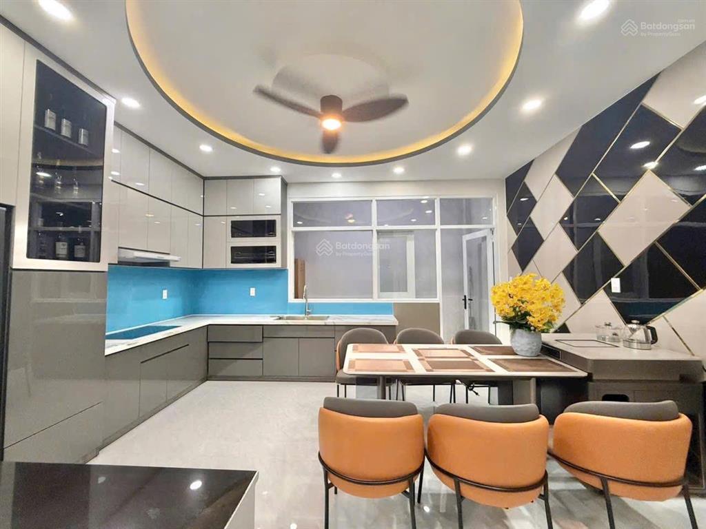 Cho thuê quận 7nhà đẹp đường xe hơi kdc hoàng quốc việt,quận 7 liền kề phú mỹ hưng full nội thất