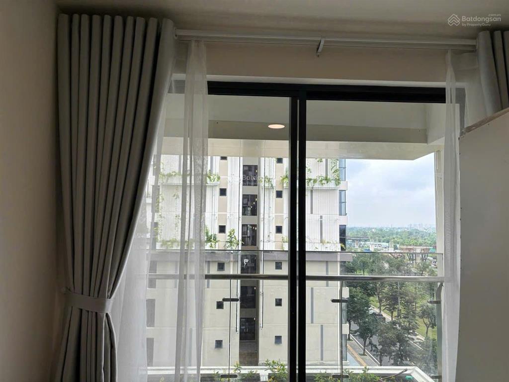 Độc quyền bán căn a.0611 lumier boulevard căn góc, view hồ bơi, nội khu đẹp, 74m2 giá chỉ 4,3 tỷ