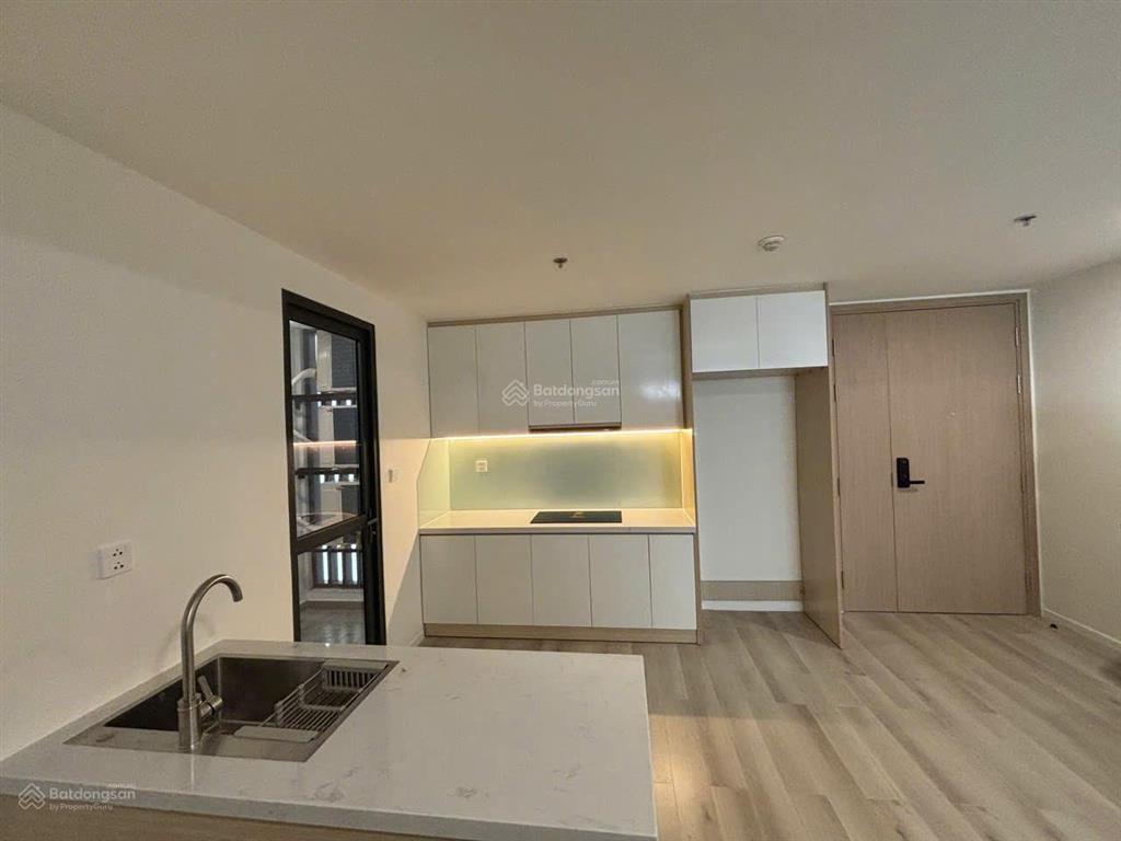 Độc quyền bán căn a.0611 lumier boulevard căn góc, view hồ bơi, nội khu đẹp, 74m2 giá chỉ 4,3 tỷ