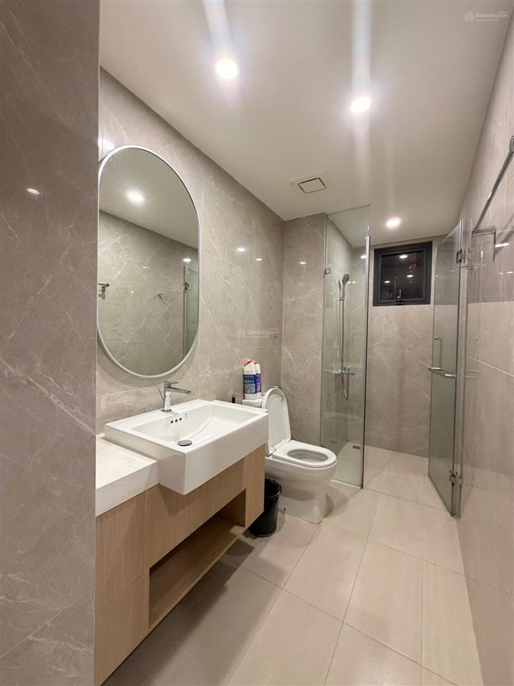 3pn 100m, hàng độc quyền, chủ cần bán gấp, b08.09 lbv, full nt đẹp giá 6.8 tỷ, gốc 9 tỷ giảm sâu