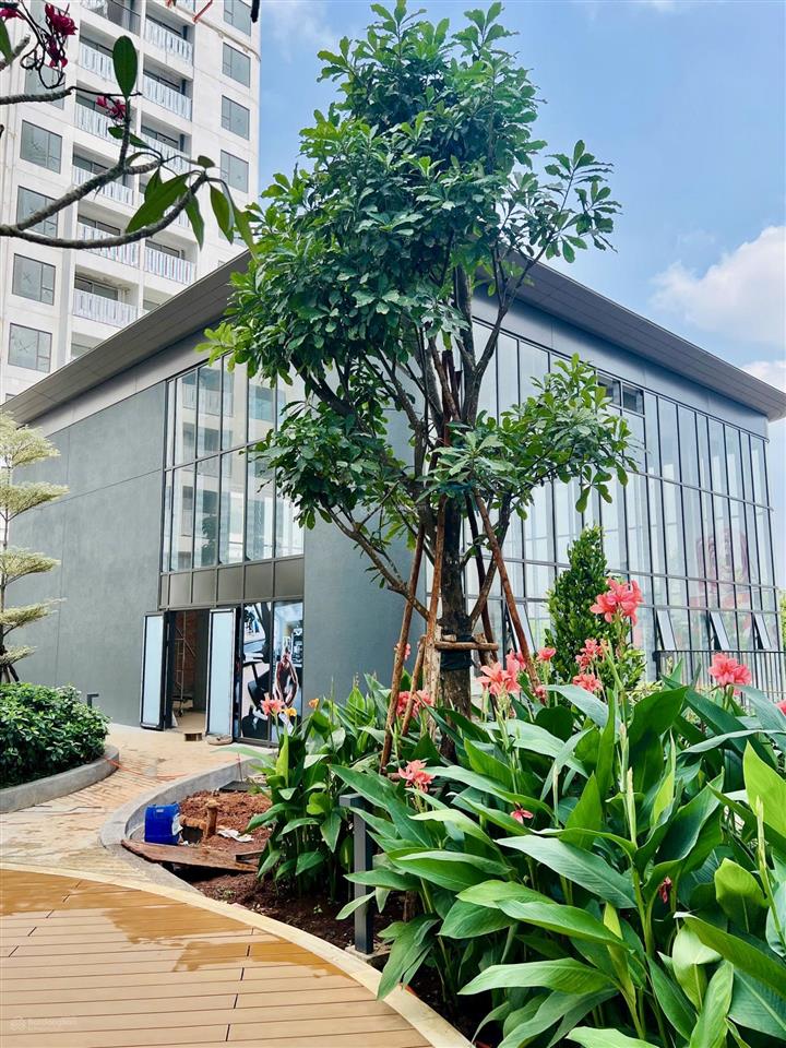 2pn  1wc 52m2, view công viên  hồ bơi tòa t2 chỉ 2.14 tỷ (70%) nhận nhà tháng 10  2026