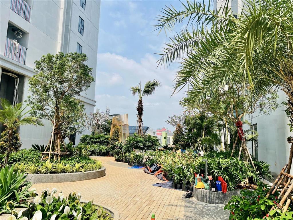 2pn  1wc 52m2, view công viên  hồ bơi tòa t2 chỉ 2.14 tỷ (70%) nhận nhà tháng 10  2026