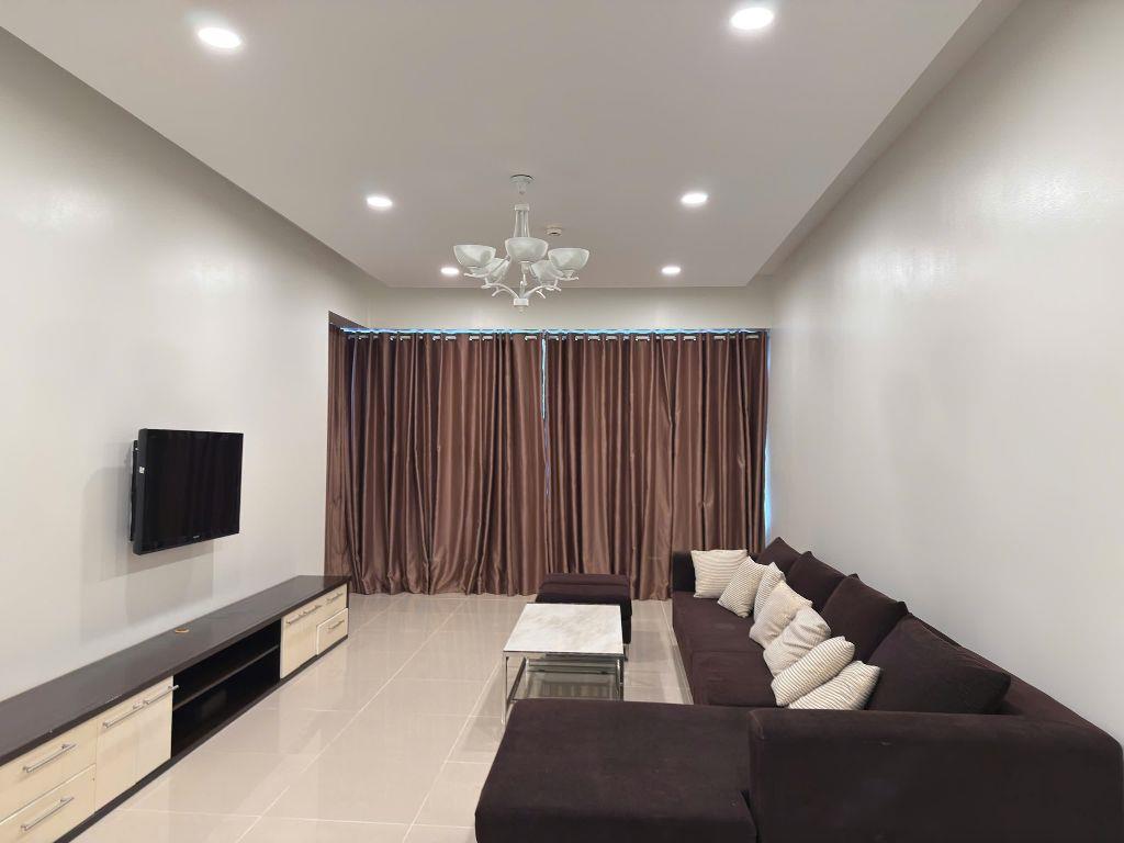 Cho thuê 3 phòng ngủ, lầu cao view landmark tuyệt đẹp, nội thất đầy đủ giá 28 triệu/tháng