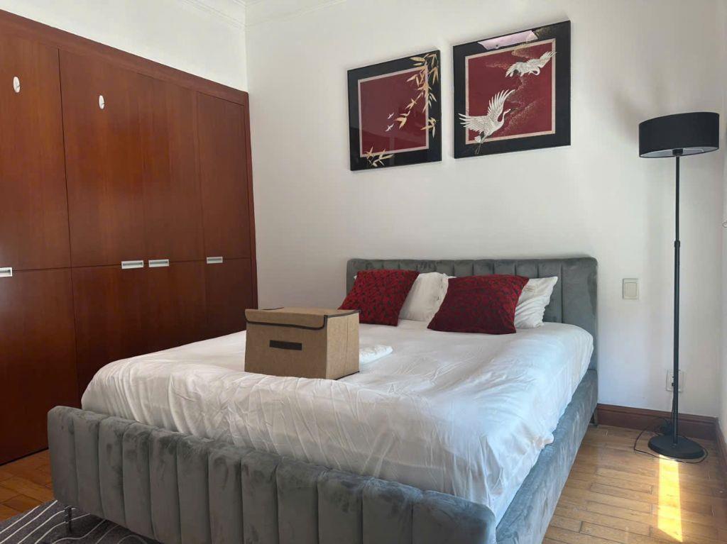 Bán căn hộ the manor, 2 phòng ngủ, view thoáng mát, nhà mới, nội thất cao cấp 7 tỷ/căn