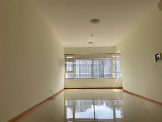 Cho thuê 3 phòng ngủ, lầu cao view đẹp, nhà trống nội thất cơ bản giá 23 triệu/tháng 