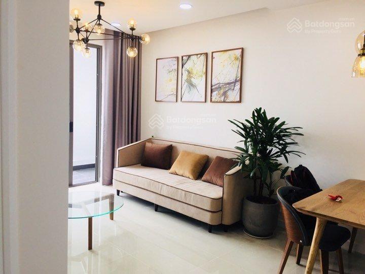 Bán căn hộ 2 phòng ngủ, lầu cao view đẹp, nội thất cao cấp giá 6,8 tỷ/căn thương lượng