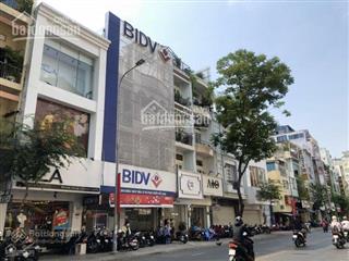 Bán nhà mặt phố tại huỳnh văn bánh, 15,2 tỷ, 45m2, view đẹp chính chủ