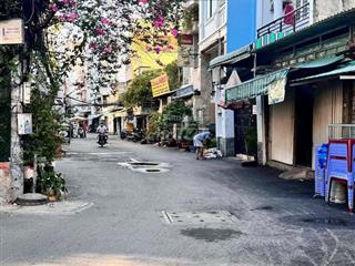 Bán nr tại cách mạng tháng tám, 31 tỷ, 160m2, đẹp xuất sắc,góc 2mt ,sát ga tàu điện metro số 2