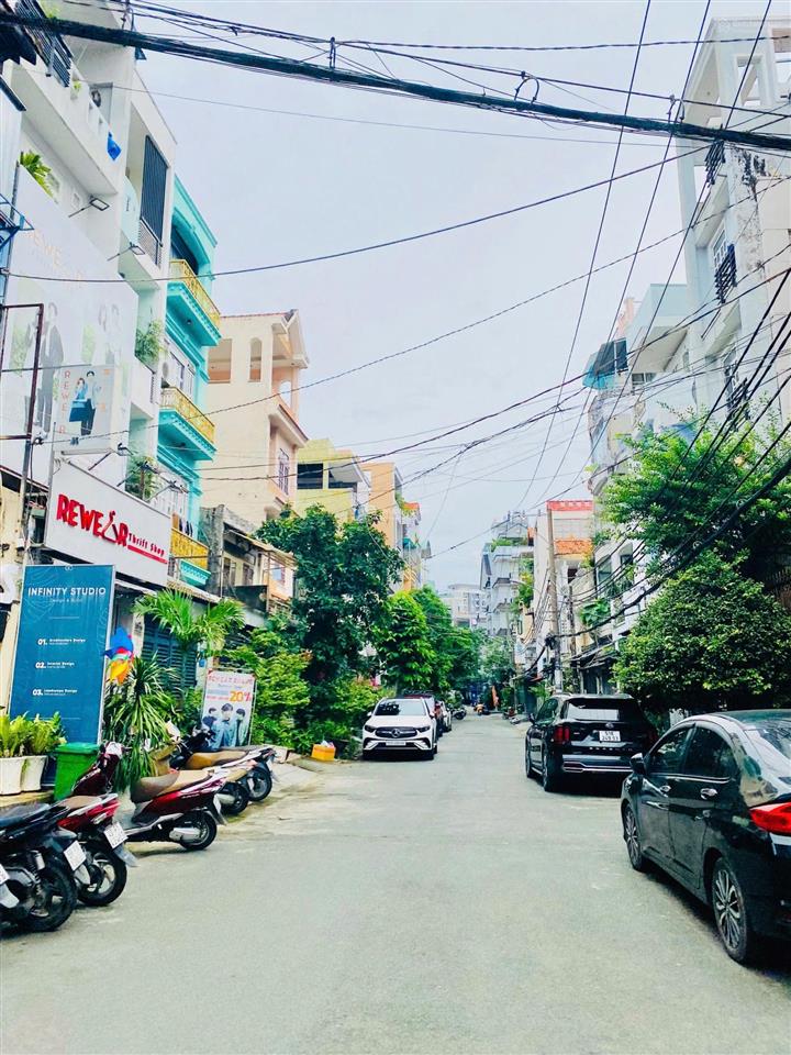 Bán nhà riêng tại đường cao thắng, quận 3, 166 tỷ,ngang 26m,dtcn 470m2, tiện ích nhiều