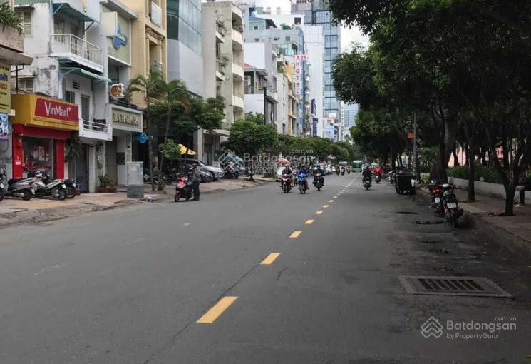 Bán nhà mới 100% kinh doanh đắc địa sát sân bay