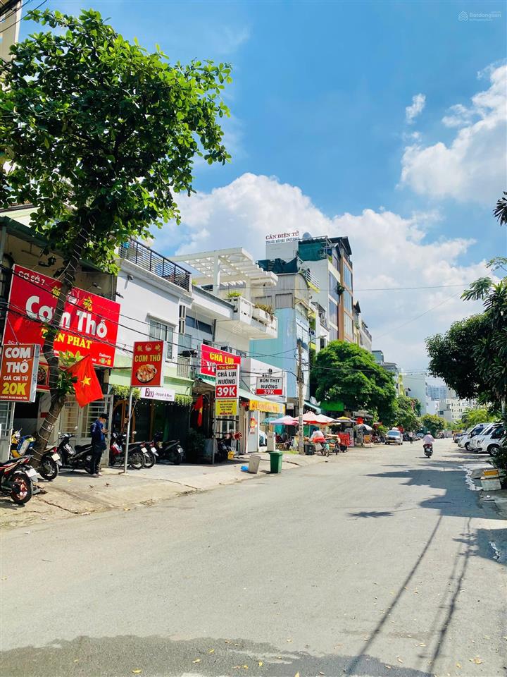 Chủ ngộp giảm 1 tỷ  chỉ còn 18 tỷ  mặt tiền nguyễn văn thương (d1 cũ)  ngay ga metro