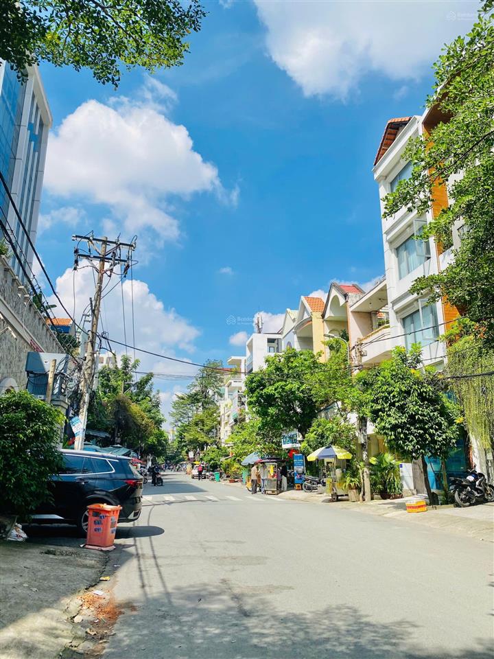 Chủ ngộp giảm 1 tỷ  chỉ còn 18 tỷ  mặt tiền nguyễn văn thương (d1 cũ)  ngay ga metro