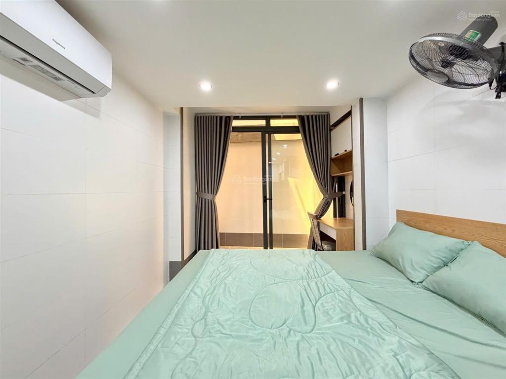 Chdv quy mô lớn góc ngã tư phú nhuận dòng tiền 110 triệu/tháng