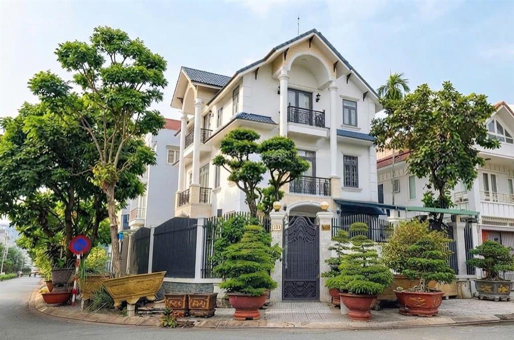 Biệt thự góc 2 mặt tiền đẹp khu đô thị an phú quận 2