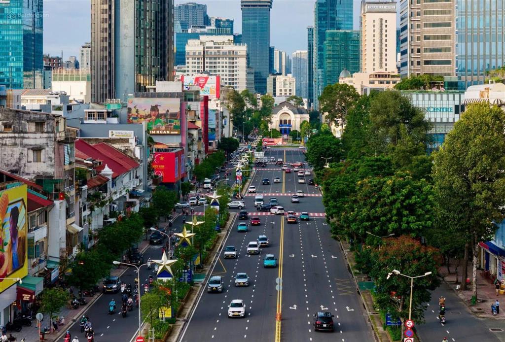 Cho thuê mặt bằng mặt tiền xa lộ hà nội, thảo điền, quận 2