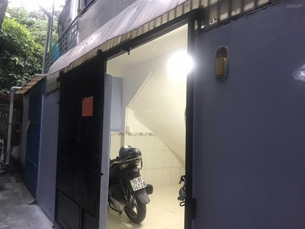 Nhà cho thuê nguyên căn nơ trang long, gần cầu băng ky, ở liền, 1 trệt, 1 lầu, 1 lửng