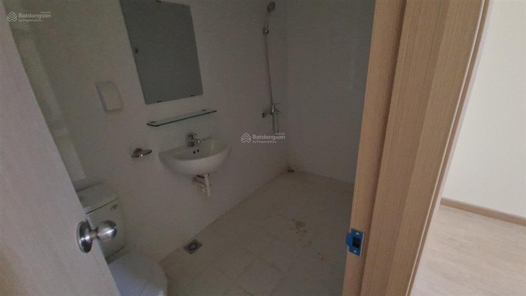 Chính chủ cho thuê green town bình tân 2pn2wc63/68m dọn vào ở ngay full nội thất, 0987 003 ***
