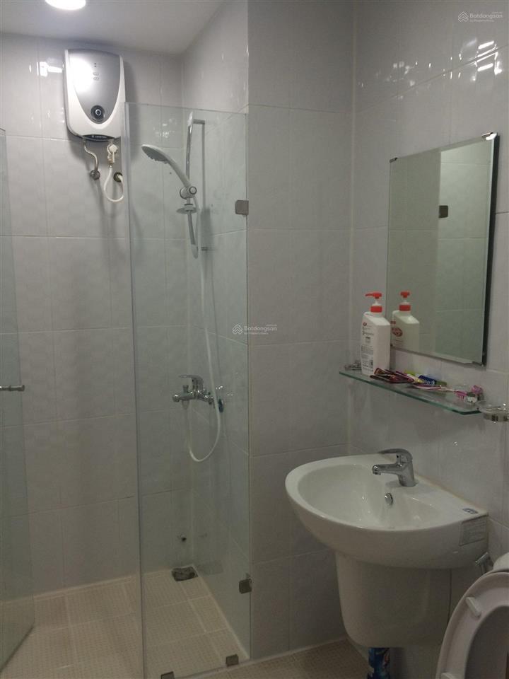 Cho thuê green town bình tân 1pn1wc1pk dọn vào ở ngay có máy lạnh và nội thất  0987 003 ***