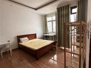 Cho thuê phòng dv có ban công full nội thất vào ở ngay chỉ 3,5 triệu/phòng cách chợ bình thành 200m