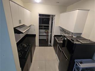 Chính chủ bán căn hộ terra rosa 79,5m22pn2wc sổ hồng sang tên ngay full nội thất, view hồ bơi ueh