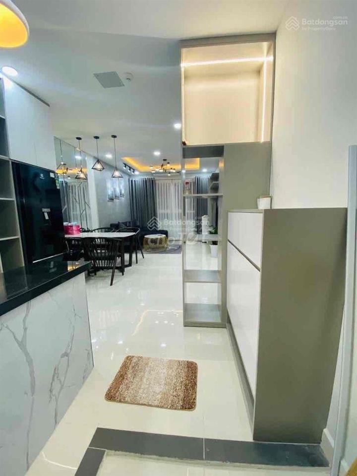 Chính chủ cho thuê green town bình tân 2pn2wc68m căn hộ trệt có thể kd trong nhà, 0987 003 ***