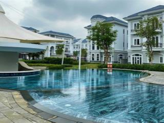 Biệt thự đơn lập sol villas 3 mặt tiền, vị trí cực hiếm. dt 350m2, chỉ 130 tr/m2.  0902 746 ***