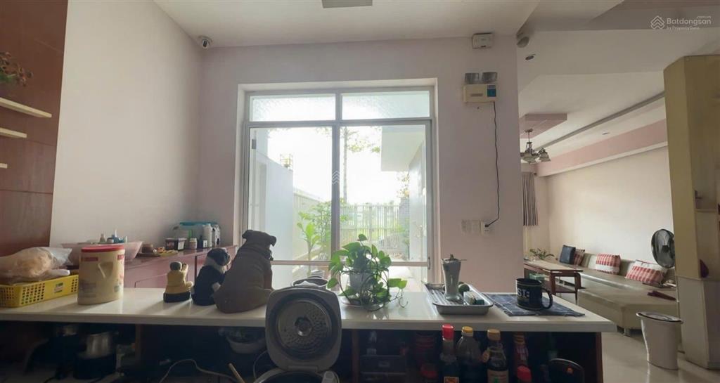 Bán đất tặng nhà. dt 7x24, nhà 4 tầng, đã có sổ, chỉ 8,8 tỷ.  0902 746 ***