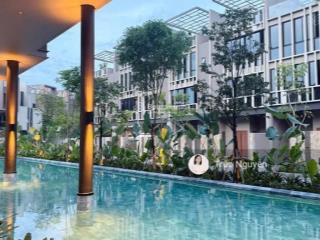 Sống trọn tinh hoa chạm ngưỡng độc bản. biệt thự 160m2, giá cđt chỉ 14.9 tỷ.  0902,746.319