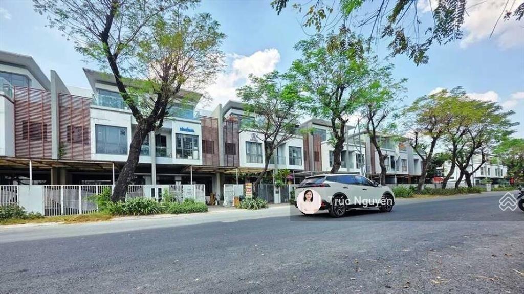 Rẻ hơn 1,5 tỷ. căn trục chính 20m đường muồng tím. dt 120m2, chỉ 12,5 tỷ.  0902,746.319
